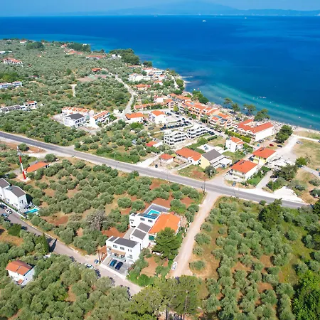 ホテル Olive Roots *