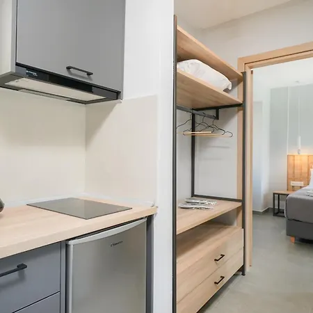 Olive Roots Отель *