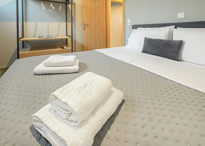 Olive Roots 酒店 *