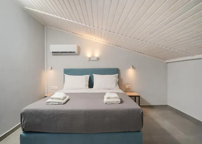 Olive Roots 酒店 *