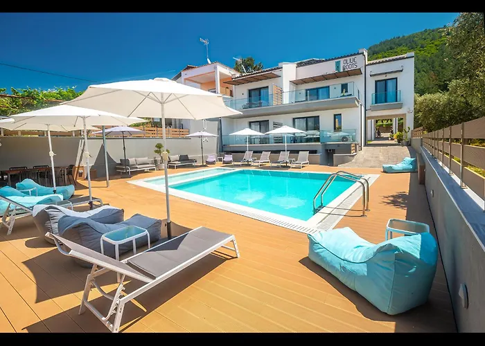 Olive Roots 酒店 *